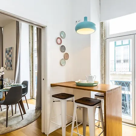 Apartment Lxway Pedras Negras *